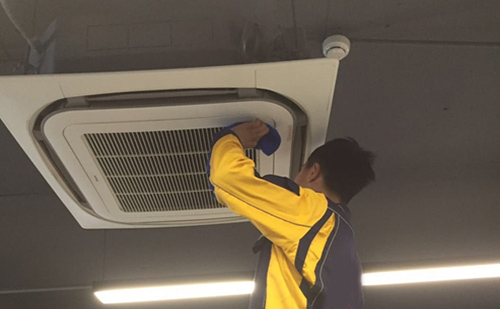 寶雞空調(diào)上門清洗多少錢一臺(tái)？24小時(shí)服務(wù)電話與保潔全攻略